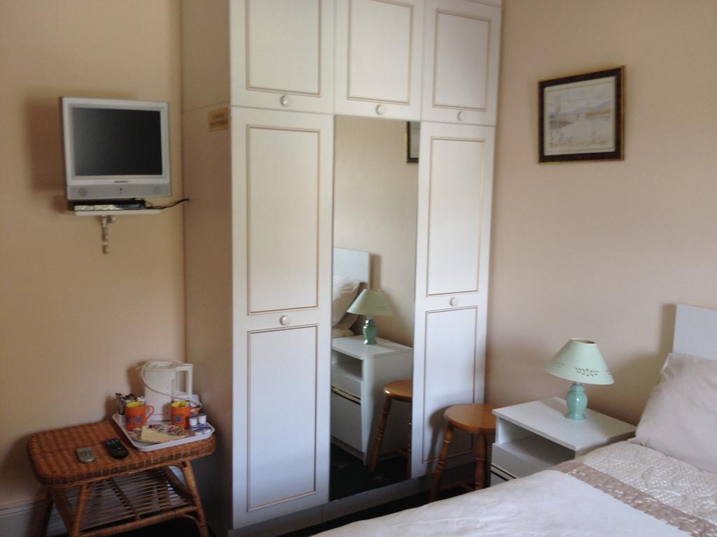 Admiralty House Bed & Breakfast โมวิลล์ ห้อง รูปภาพ